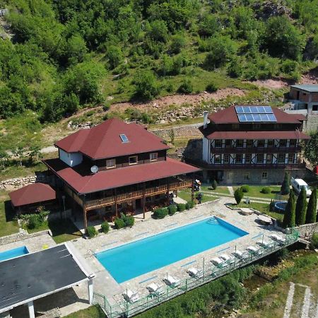 Hotel & Camping Etno Selo Vrelo Berane Exteriér fotografie